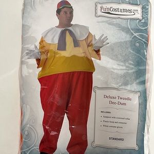 Tweedle Dee costume